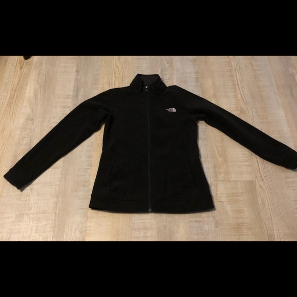 The North Face Jackets & Blazers - The North Face Women’s Fleece Jacket Medium